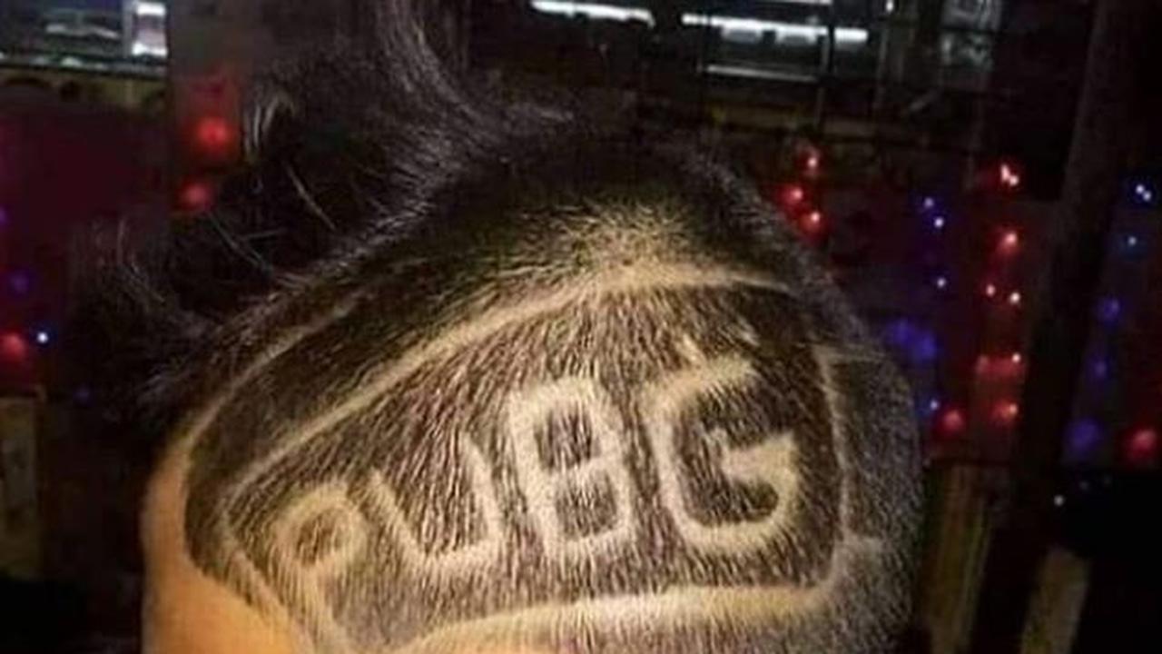 Potongan orang Fanatik sama games ini bikin geleng-geleng kepala